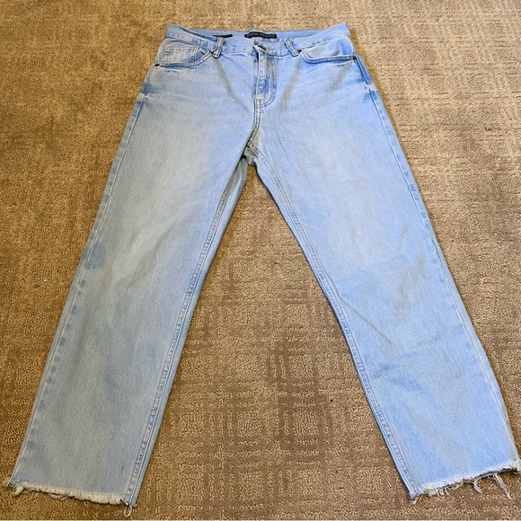 Bershka Denim - Bershka Straight Leg Raw Cut Hem Cropped Jeans Size 4